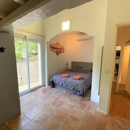 Сasa de vacaciones Belle Villa, Piscine Et Jacuzzi Six-Fours-les-Plages