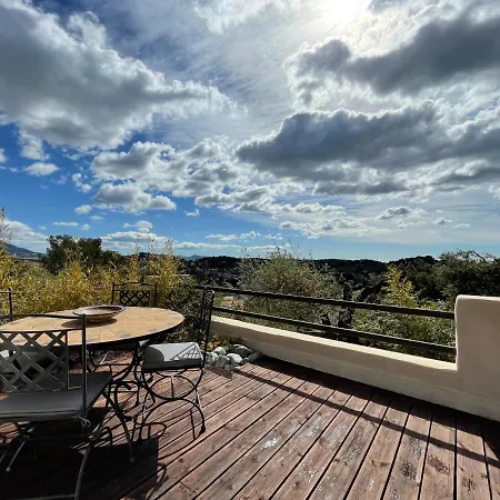 Belle Villa, Piscine Et Jacuzzi Сasa de vacaciones *